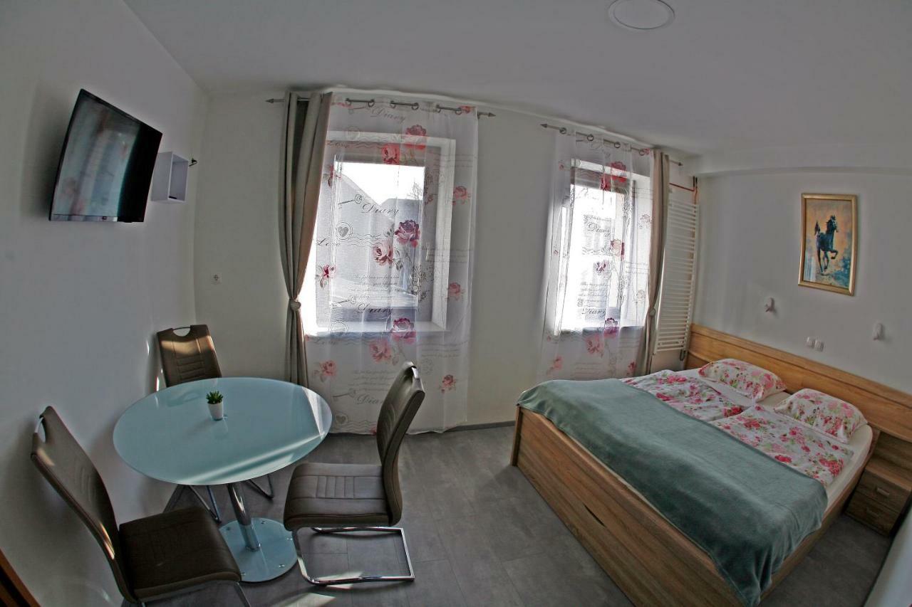Apartments Bernard Bled Eksteriør bilde